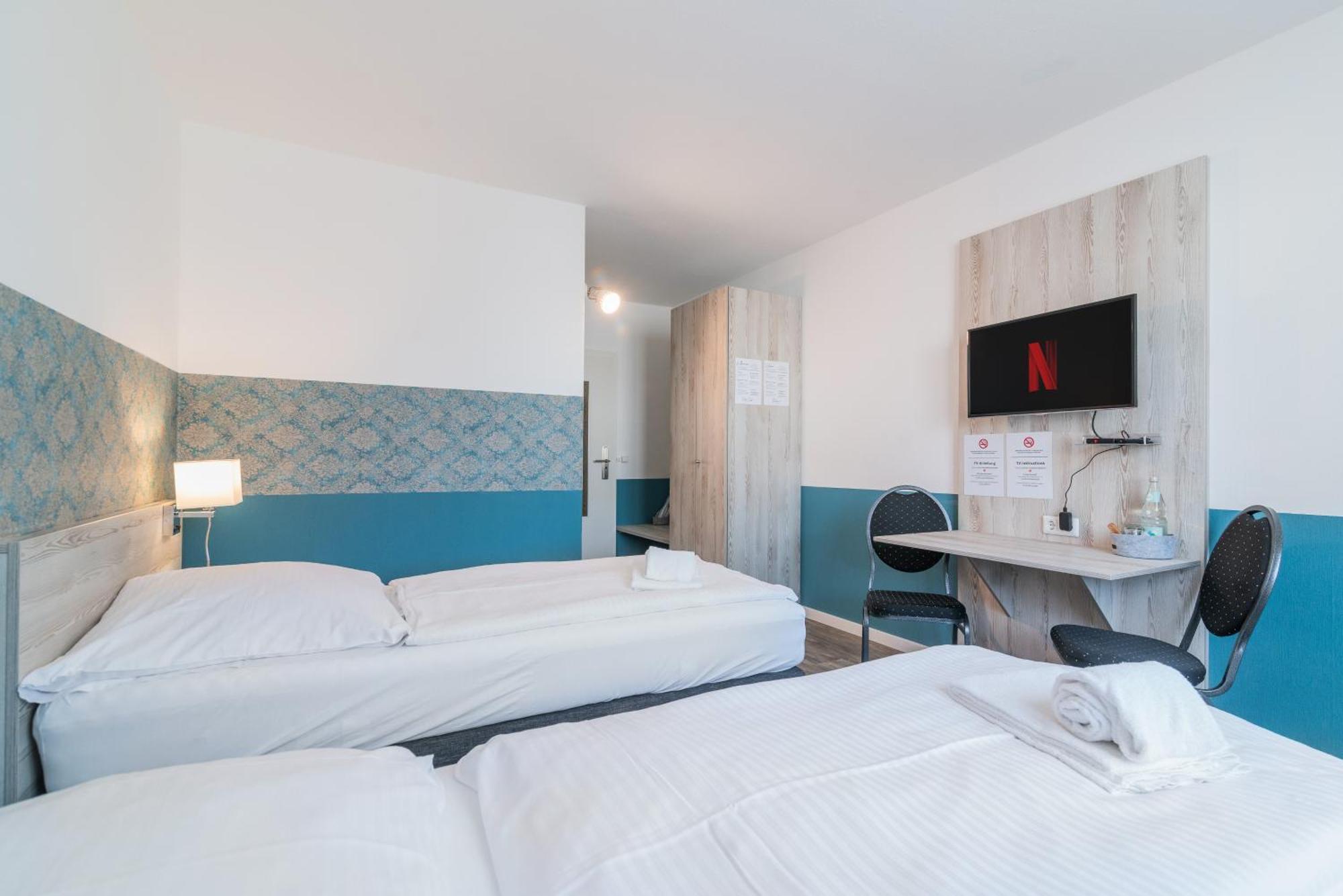 Hotel Cafe Galerie - Smart Tv - Free Parking Ґарбзен Екстер'єр фото